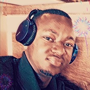 Meet your Posher, Komlan ludovic